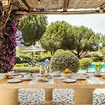 Lovely Very Private With Beautiful Gardens Villa *