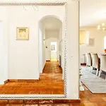 Lovely Very Private With Beautiful Gardens Vila *