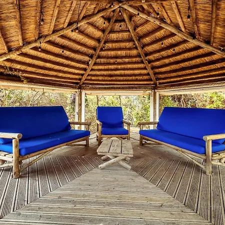 Lovely Very Private With Beautiful Gardens Villa Guia